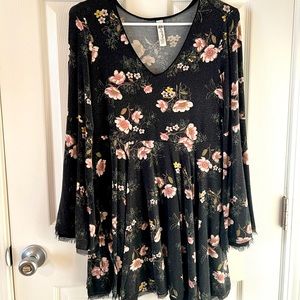 American Rag Cie Floral Long Sleeve Boho Dress Black Sz L Bell Sleeve